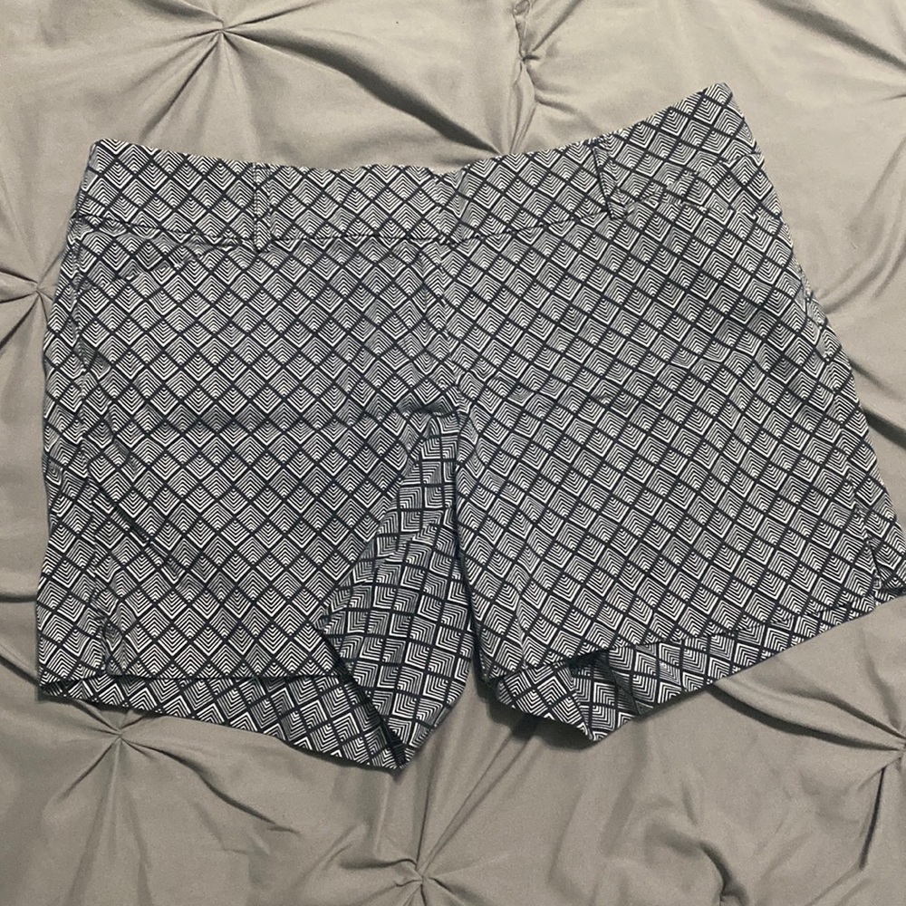WHBM size 6